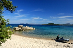 Natubelassene Sandstrände auf Sardinien